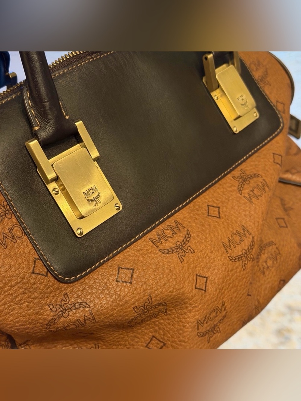 MCM Vintage Visetos Munchen Boston Bag and Gold Hardware - Picture 2 of 15